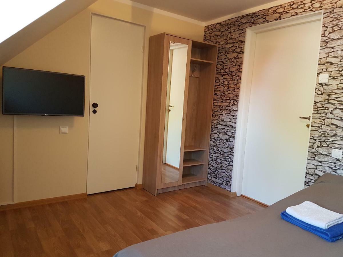Maerjamaa Hostel Εξωτερικό φωτογραφία