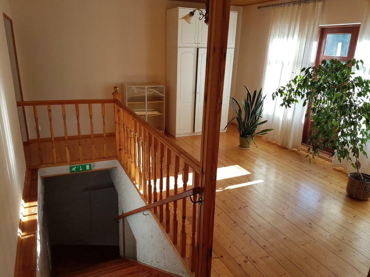 Maerjamaa Hostel Εξωτερικό φωτογραφία